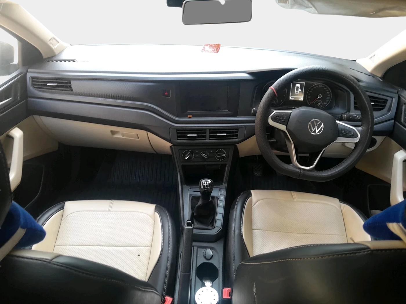 2024 Volkswagen VIRTUS COMFORTLINE TSI 1.0 MT, Petrol, Manual, 25,416 km, interior