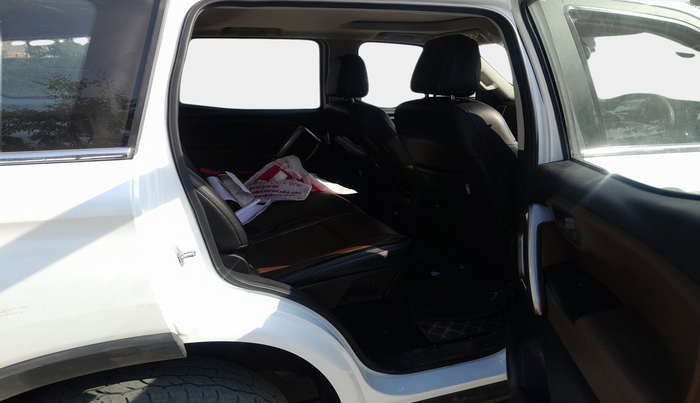 2023 Mahindra SCORPIO-N Z6 DIESEL AT 2WD 7 STR, Diesel, Automatic, 72,914 km, interior