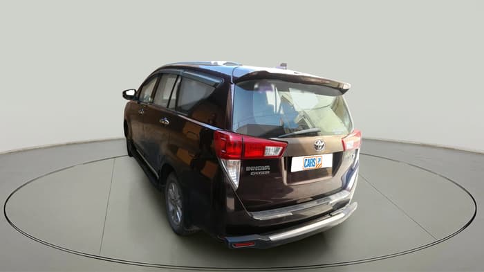 2016 Toyota Innova Crysta 2.4 VX 7 STR, Diesel, Manual, 1,56,066 km, exterior