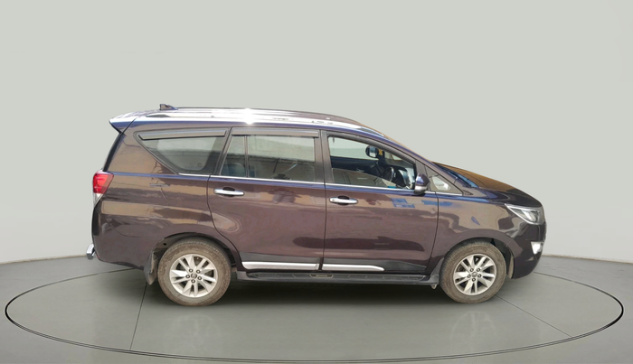 2016 Toyota Innova Crysta 2.4 VX 7 STR, Diesel, Manual, 1,56,066 km, exterior