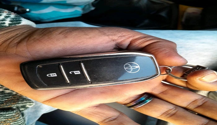 2016 Toyota Innova Crysta 2.4 VX 7 STR, Diesel, Manual, 1,56,066 km, interior