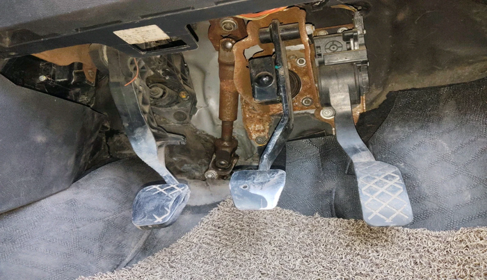 2017 Volkswagen Ameo TRENDLINE 1.5L, Diesel, Manual, 1,61,401 km, interior