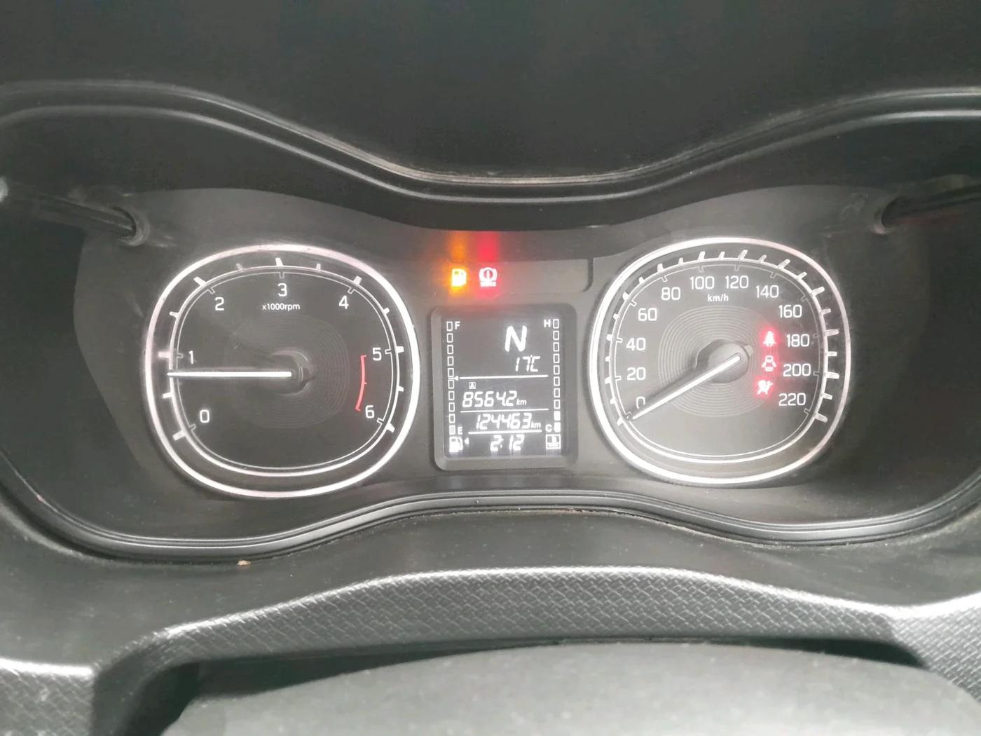 2019 Maruti Vitara Brezza ZDI AMT, Diesel, Automatic, 1,24,463 km, interior