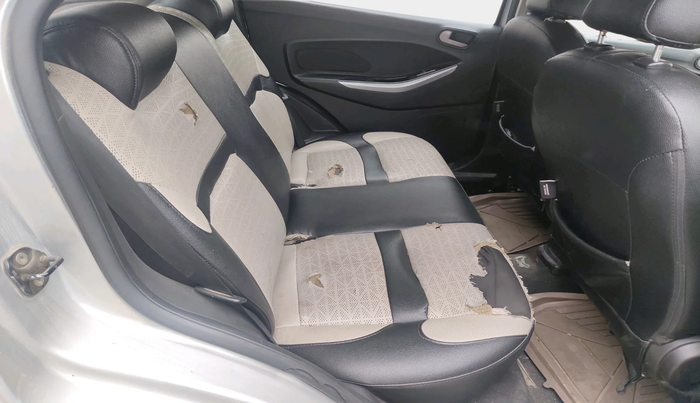 2015 Ford New Figo TITANIUM PLUS 1.5 DIESEL, Diesel, Manual, 1,13,662 km, interior