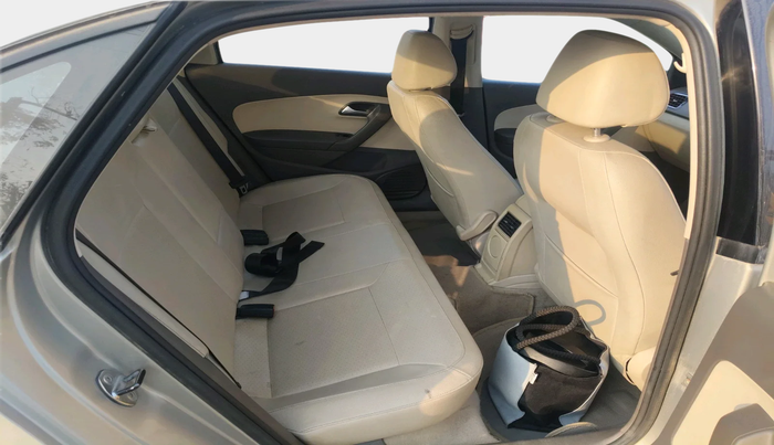 2014 Volkswagen Vento HIGHLINE DIESEL 1.5, Diesel, Manual, 75,099 km, interior