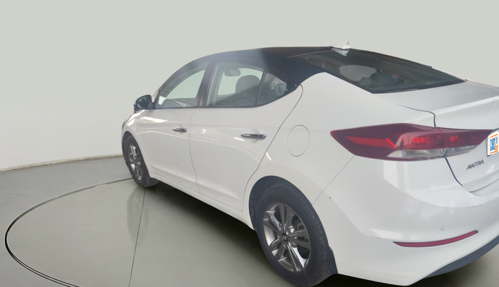 2017 Hyundai New Elantra 1.6 SX (O) AT DIESEL, Diesel, Automatic, 76,694 km, exterior