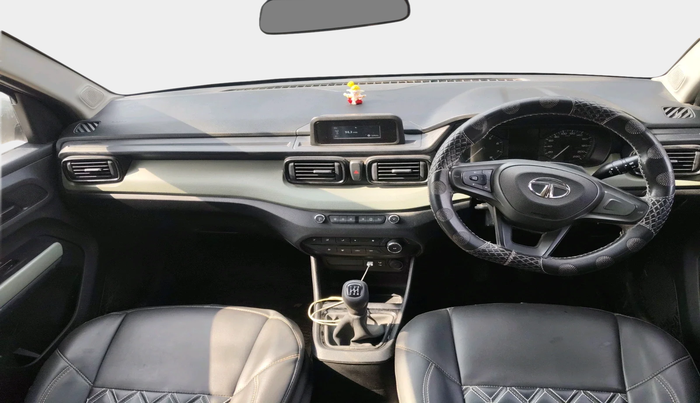 2022 Tata PUNCH ADVENTURE MT, Petrol, Manual, 37,628 km, interior