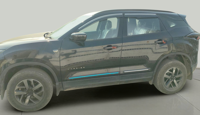 2024 Tata Harrier PURE PLUS S DARK EDITION AT, Diesel, Automatic, 17,715 km, exterior