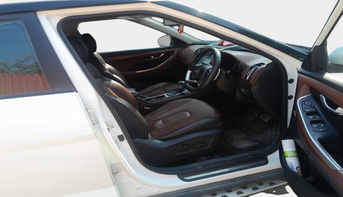 2022 Hyundai ALCAZAR PLATINUM(O) 6STR 1.5 AT, Diesel, Automatic, 66,143 km, interior