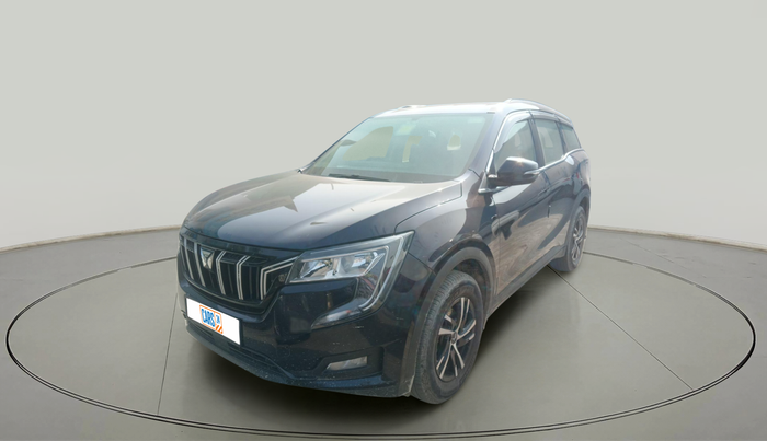 2022 Mahindra XUV700 MX D MT 5 STR, Diesel, Manual, 1,09,300 km, exterior
