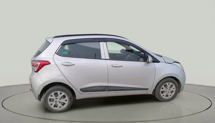 2015 Hyundai Grand i10 SPORTZ 1.2 KAPPA VTVT, Petrol, Manual, 80,054 km, exterior