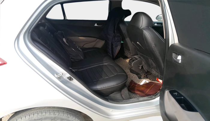 2015 Hyundai Grand i10 SPORTZ 1.2 KAPPA VTVT, Petrol, Manual, 80,054 km, interior