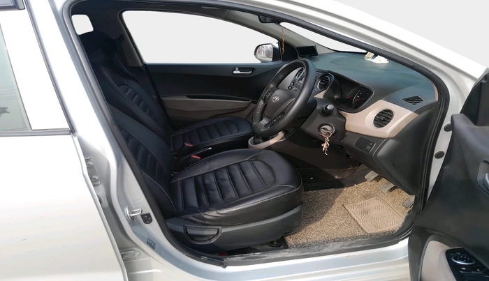 2015 Hyundai Grand i10 SPORTZ 1.2 KAPPA VTVT, Petrol, Manual, 80,054 km, interior