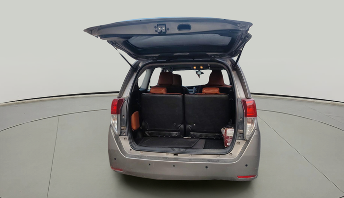 2020 Toyota Innova Crysta 2.4 GX AT 7 STR, Diesel, Automatic, 99,414 km, exterior