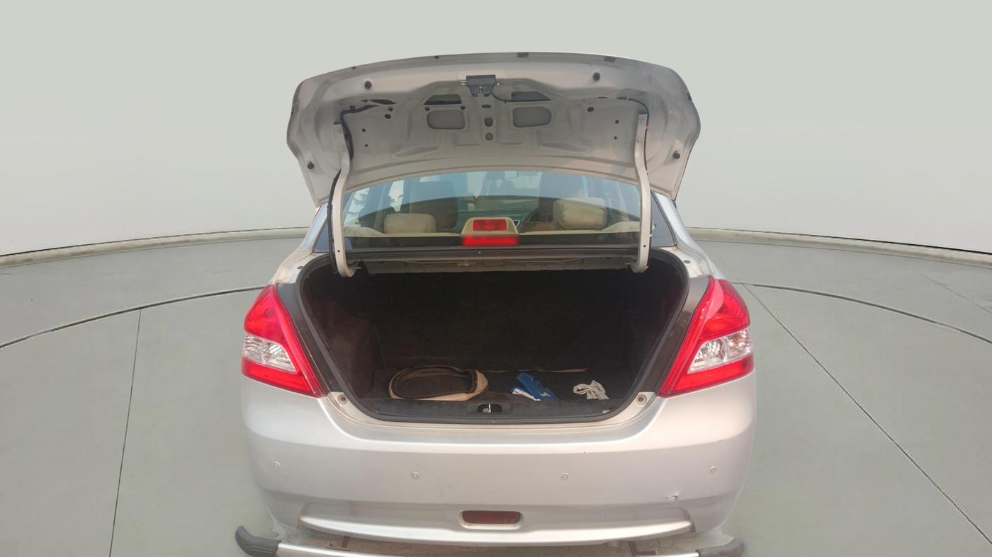 2013 Maruti Swift Dzire VXI, Petrol, Manual, 32,568 km, exterior