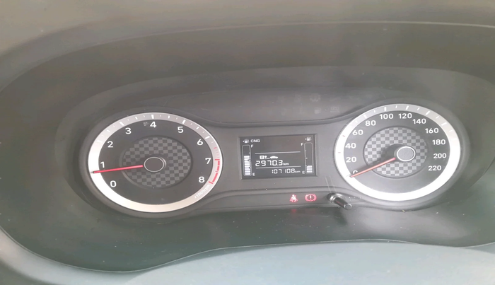 2020 Hyundai AURA S 1.2 CNG, CNG, Manual, 1,07,108 km, interior