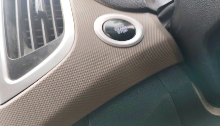 2018 Hyundai Creta SX AT 1.6 DIESEL, Diesel, Automatic, 1,67,734 km, interior