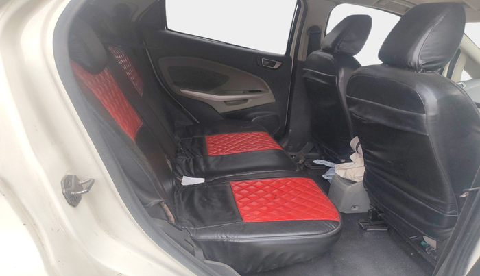 2013 Ford Ecosport TITANIUM 1.5L DIESEL, Diesel, Manual, 1,29,248 km, interior