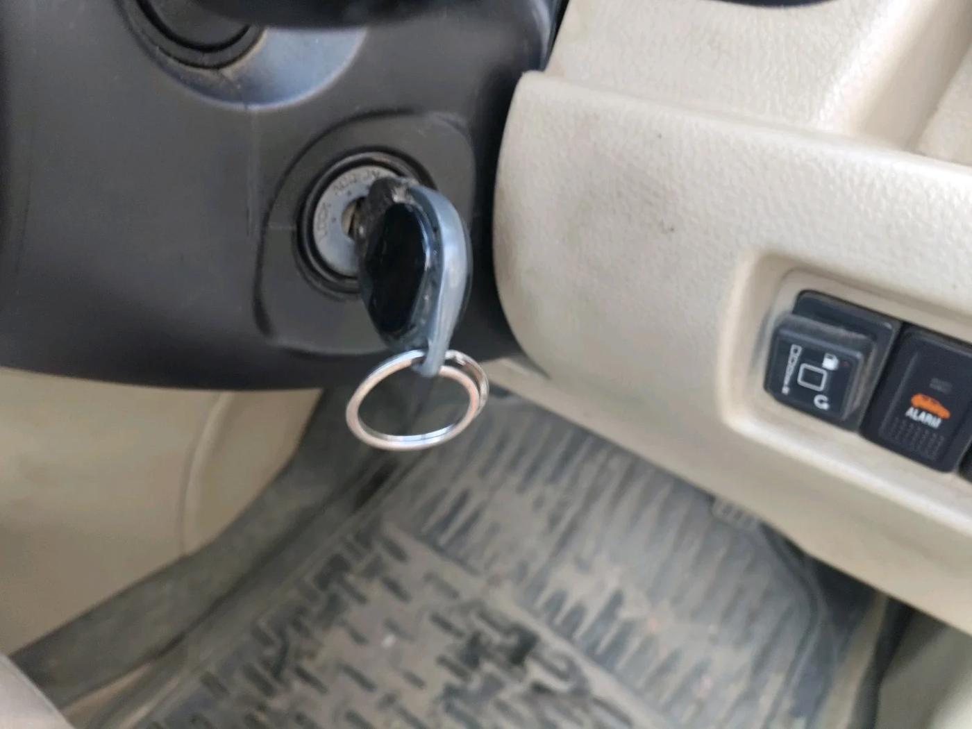 2016 Maruti Swift Dzire VXI, CNG, Manual, 1,32,884 km, interior