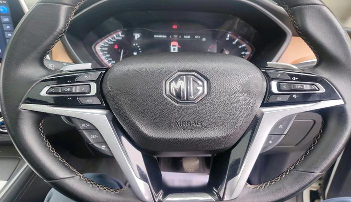 2022 MG GLOSTER SAVVY 6 STR 2.0 TWIN TURBO 4WD, Diesel, Automatic, 1,61,494 km, interior