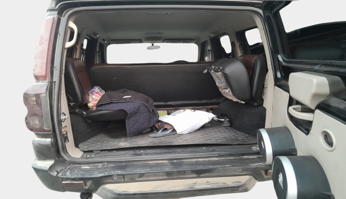 2023 Mahindra SCORPIO CLASSIC S 7STR, Diesel, Manual, 31,578 km, exterior