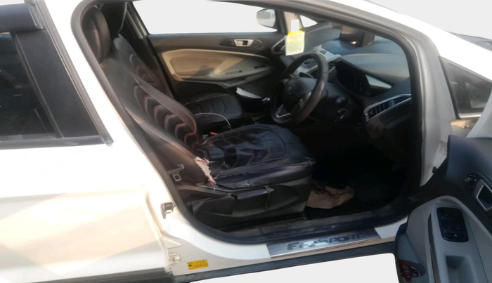 2016 Ford Ecosport TREND 1.5L DIESEL, Diesel, Manual, 1,94,617 km, interior