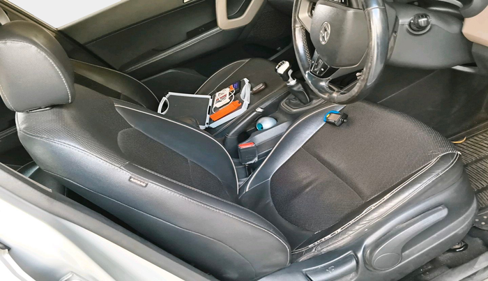 2015 Hyundai Creta SX (O) 1.6 DIESEL, Diesel, Manual, 1,17,794 km, interior