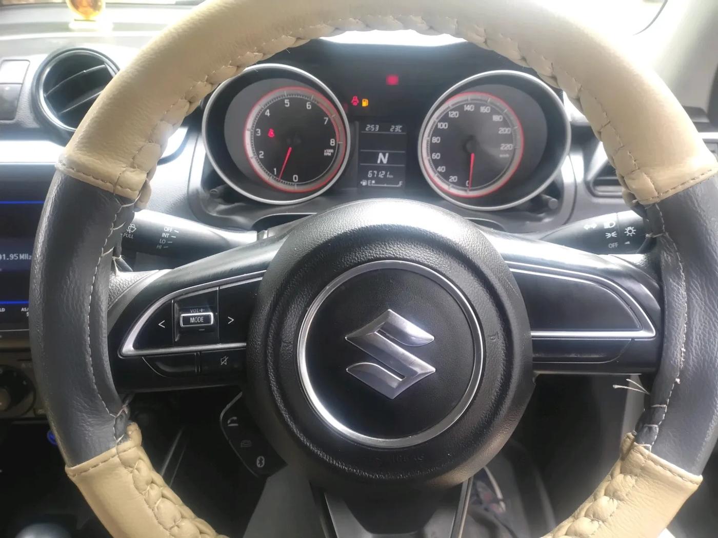 2022 Maruti Swift VXI AMT, Petrol, Automatic, 67,121 km, interior