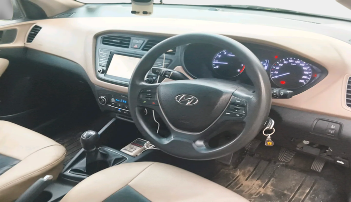 2017 Hyundai Elite i20 ASTA 1.2, Petrol, Manual, 83,069 km, interior
