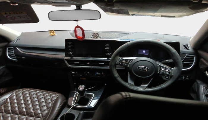 2020 KIA SELTOS HTK PLUS 1.5 DIESEL, Diesel, Manual, 1,00,526 km, interior