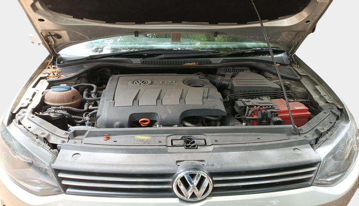 2013 Volkswagen Vento HIGHLINE DIESEL 1.6, Diesel, Manual, 1,02,141 km, exterior