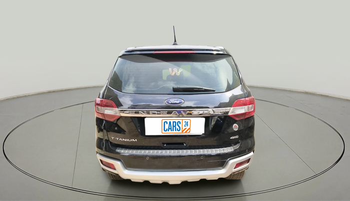 2017 Ford Endeavour TITANIUM 3.2 4X4 AT, Diesel, Automatic, 2,23,455 km, exterior