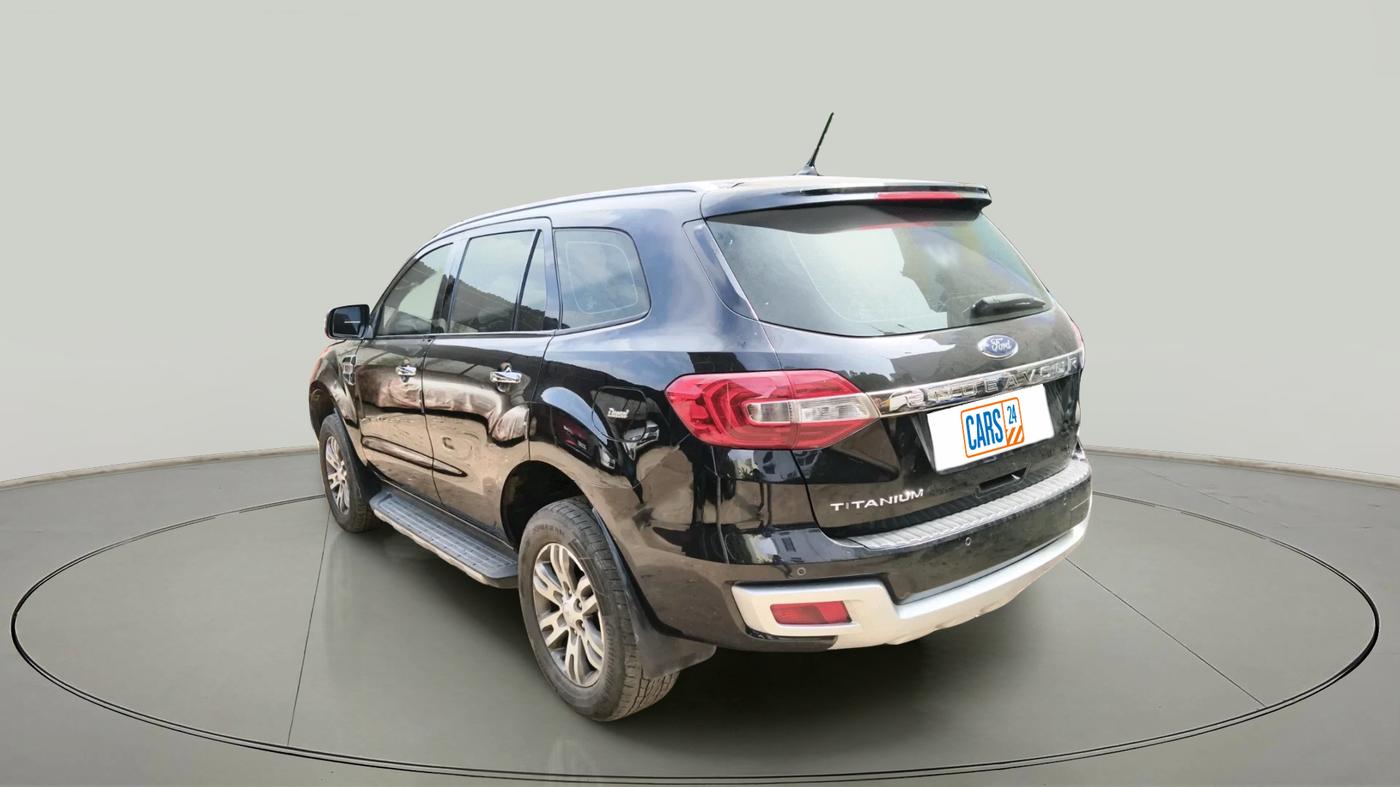 2017 Ford Endeavour TITANIUM 3.2 4X4 AT, Diesel, Automatic, 2,23,455 km, exterior