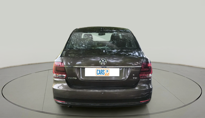 2016 Volkswagen Vento COMFORTLINE 1.2 TSI AT, Petrol, Automatic, 81,498 km, exterior