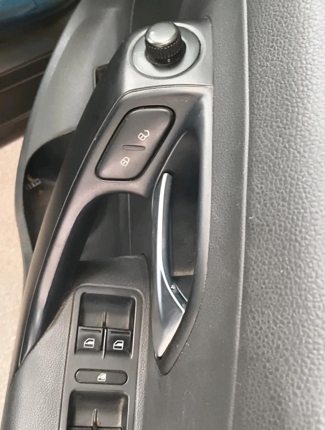 2016 Volkswagen Vento COMFORTLINE 1.2 TSI AT, Petrol, Automatic, 81,498 km, interior