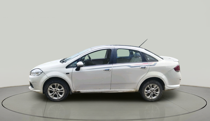 2015 Fiat Linea DYNAMIC 1.3 L ADVANCED MULTIJET, Diesel, Manual, 1,95,901 km, exterior