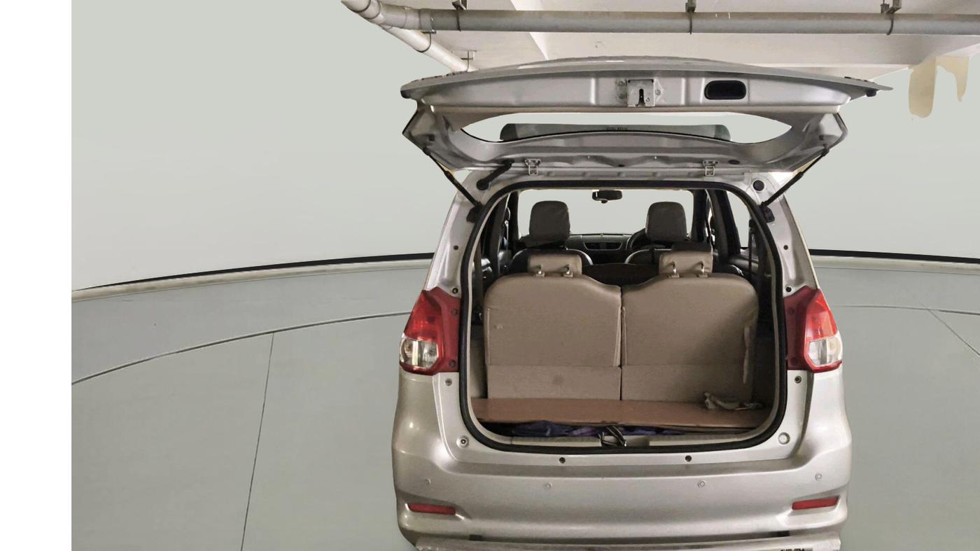 2018 Maruti Ertiga VXI, Petrol, Manual, 98,925 km, exterior