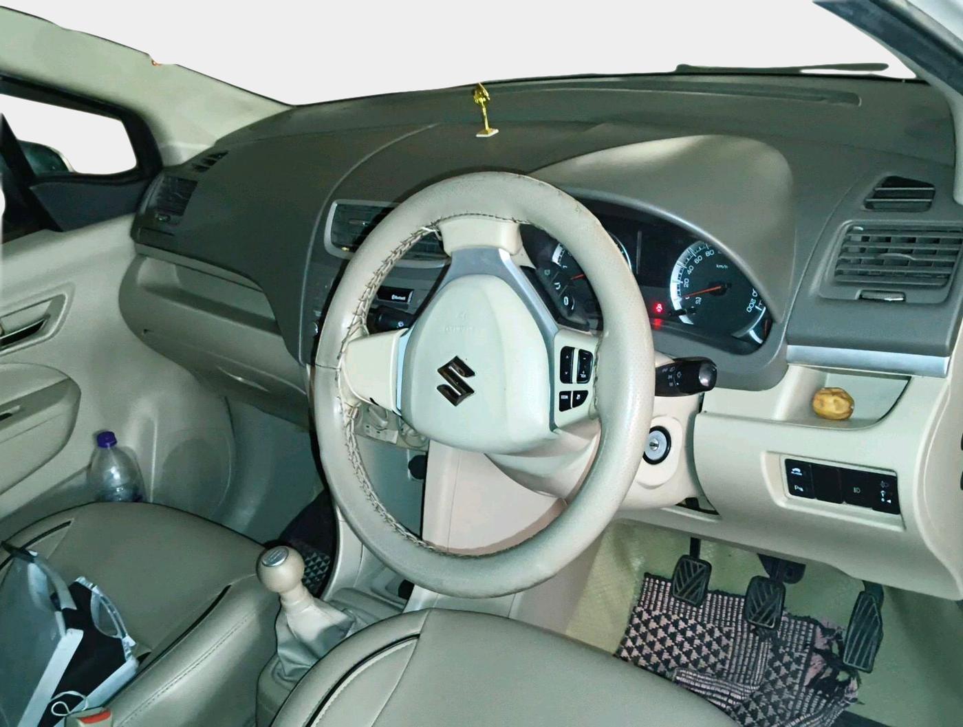 2018 Maruti Ertiga VXI, Petrol, Manual, 98,925 km, interior