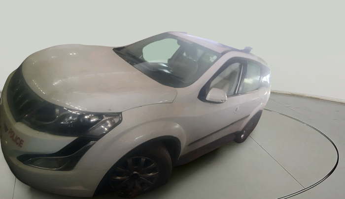 2018 Mahindra XUV500 W10 AT, Diesel, Automatic, 77,211 km, exterior