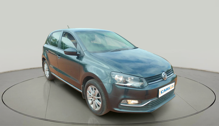 2016 Volkswagen Polo HIGHLINE1.2L, Petrol, Manual, 1,36,953 km, exterior