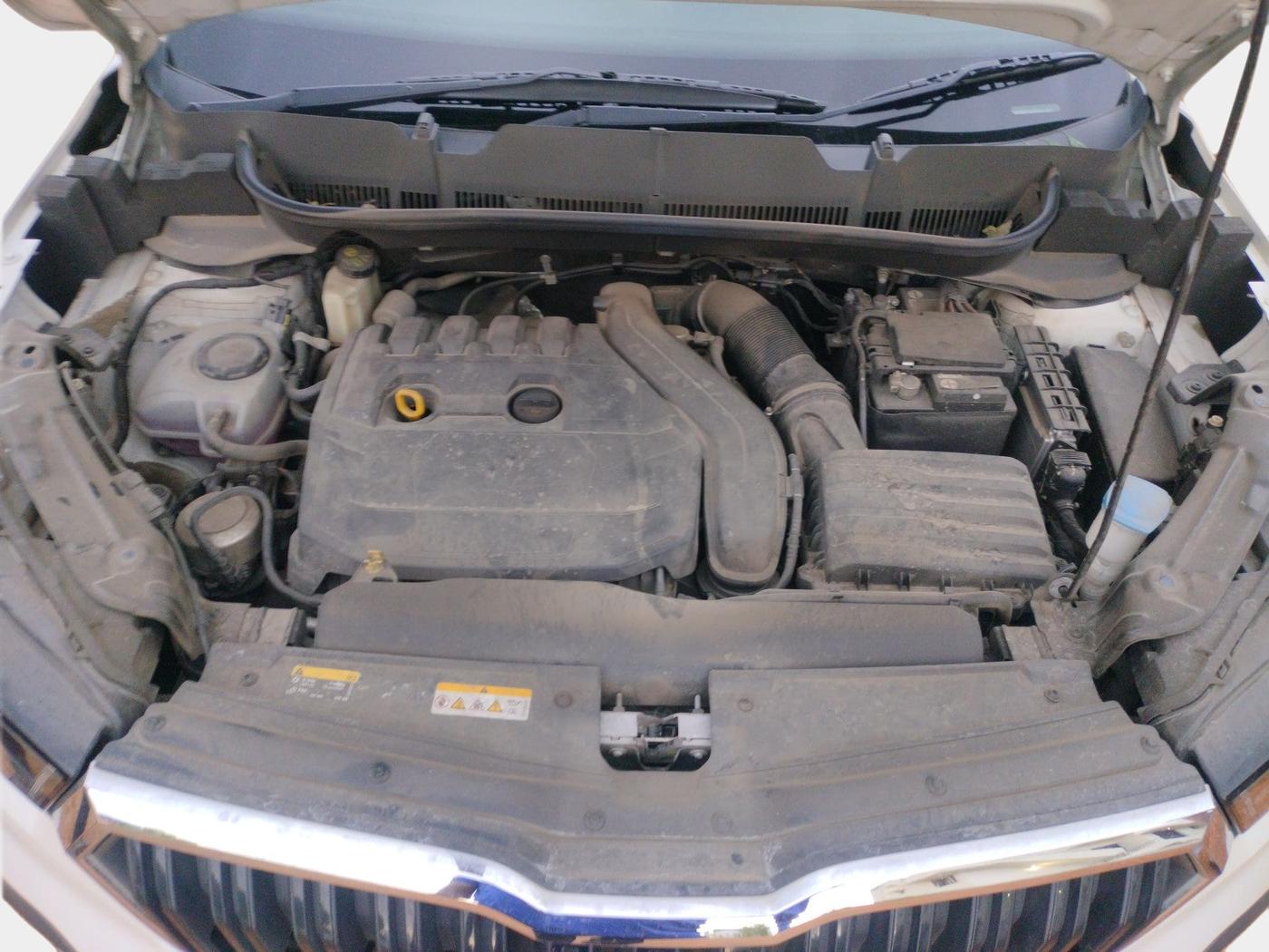 2022 Skoda KUSHAQ STYLE 1.5L TSI DSG, Petrol, Automatic, 34,208 km, exterior