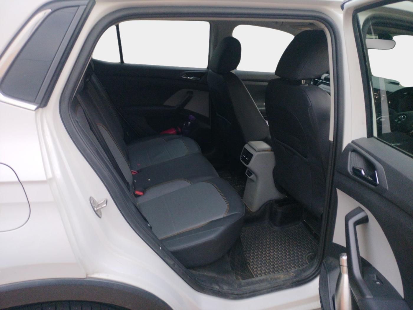2022 Skoda KUSHAQ STYLE 1.5L TSI DSG, Petrol, Automatic, 34,208 km, interior