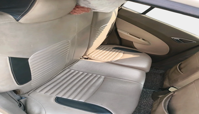 2013 Chevrolet Sail UVA 1.3 LS, Diesel, Manual, 88,335 km, interior