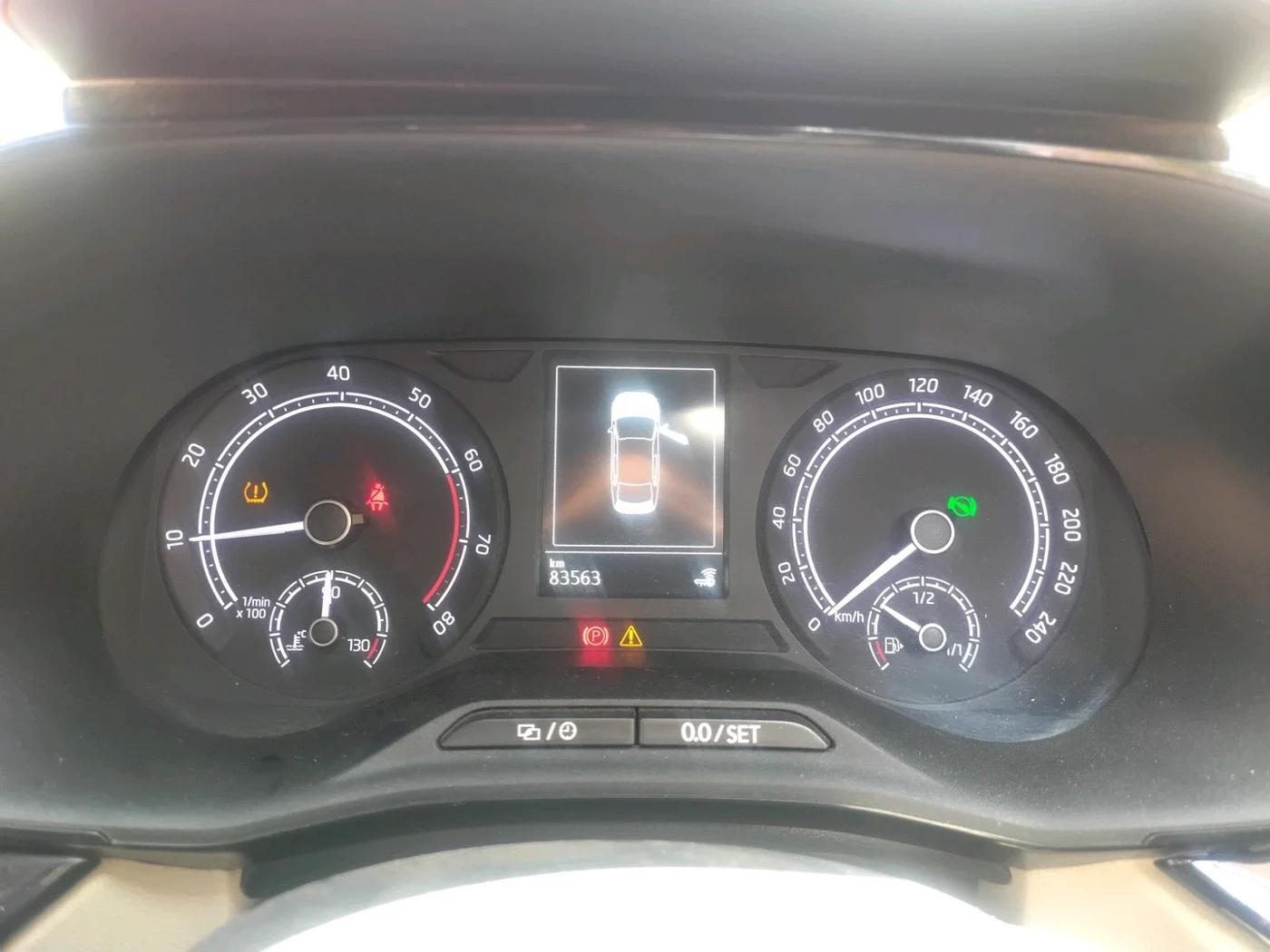 2022 Skoda SLAVIA AMBITION 1.0L TSI AT, Petrol, Automatic, 83,563 km, interior