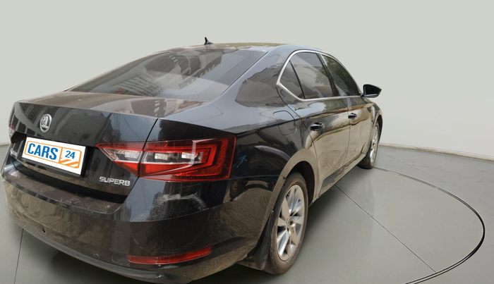 2016 Skoda Superb L&K 1.8 TSI AT, Petrol, Automatic, 1,03,188 km, exterior