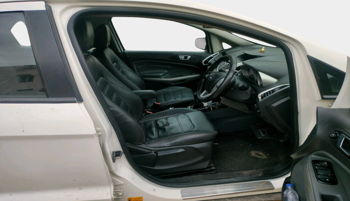 2016 Ford Ecosport TITANIUM 1.5L DIESEL, Diesel, Manual, 1,31,970 km, interior