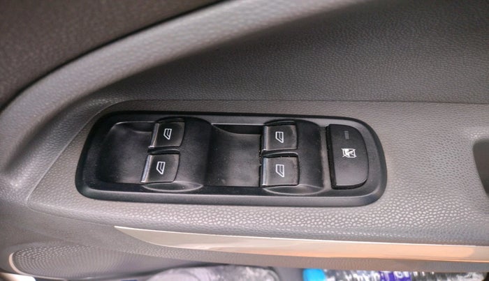 2016 Ford Ecosport TITANIUM 1.5L DIESEL, Diesel, Manual, 1,31,970 km, interior