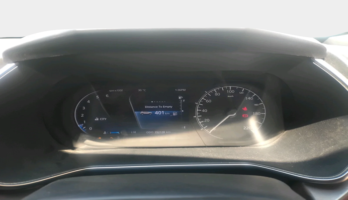 2019 Tata Harrier XZ 2.0L, Diesel, Manual, 1,52,128 km, interior