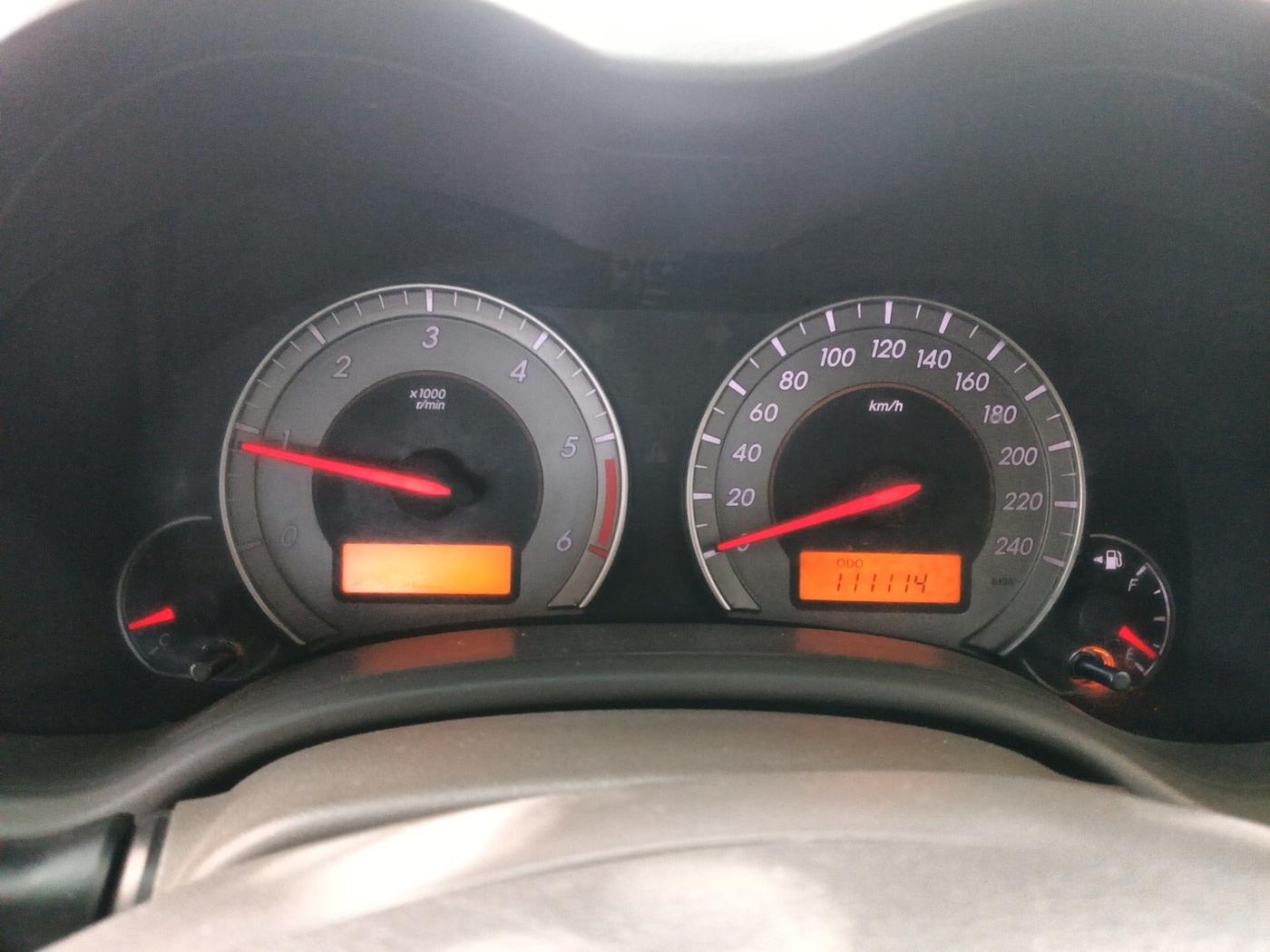 2010 Toyota Corolla Altis G DIESEL, Diesel, Manual, 1,42,914 km, interior