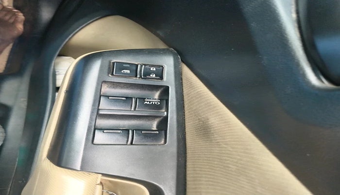 2015 Honda City 1.5L I-DTEC SV, Diesel, Manual, 1,77,633 km, interior